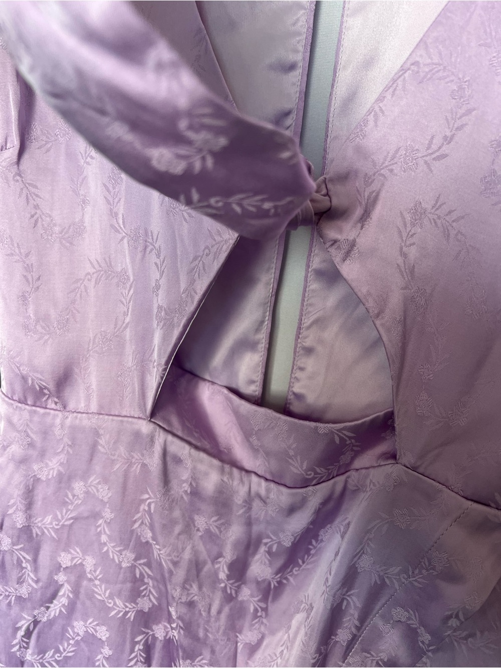 Lovers + Friends Elaine Satin Mini Dress Lilac Purple Floral Tie Front Lined XS - Picture 6 of 12